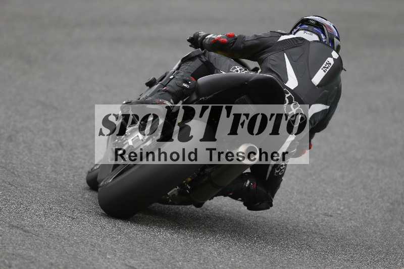 /Archiv-2025/02 28.-31.01.2025 Moto Center Thun Jerez/rot-red/backside